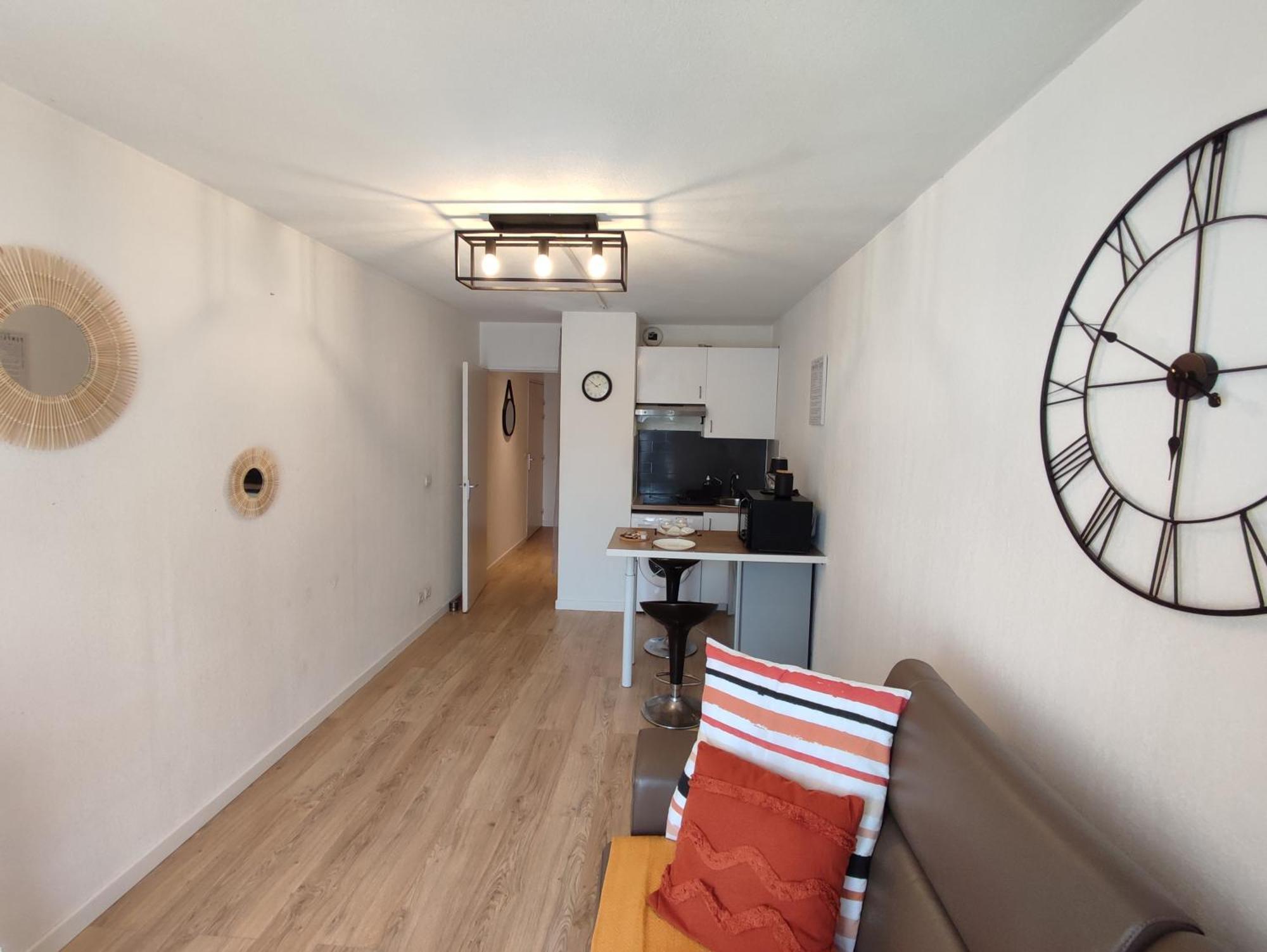 Appartement Climatise Tout Equipe A 6Min De La Gare St Charles Marseille Ngoại thất bức ảnh